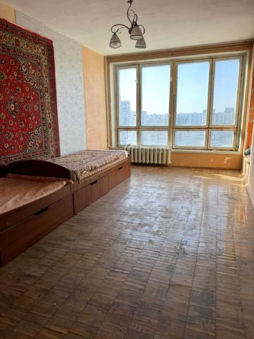 Андрія Малишка вул., 11