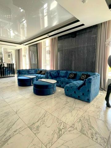 Лесі Українки бульв., 7-В