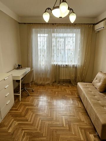 Ігоря Шамо бульв. (Олексія Давидова), 7