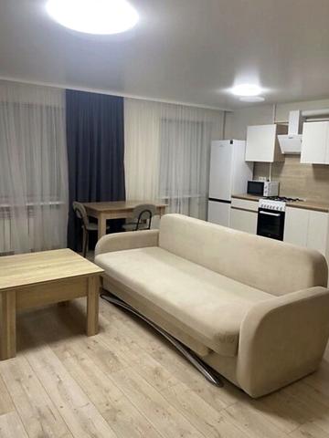 Олександра Поля просп. (Кірова), 17