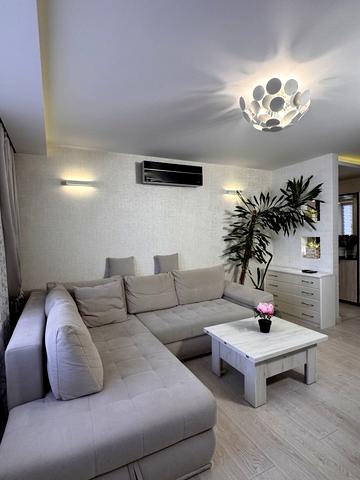 Соломії Крушельницької вул., 73