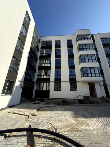 Івана Рубчака вул., (Будинок)