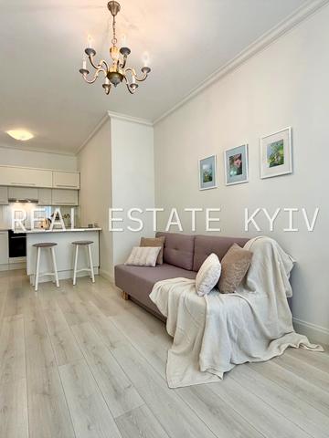 Саксаганського вул., 37-К