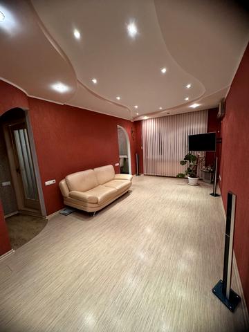 Гвардійців-Широнінців вул., 62