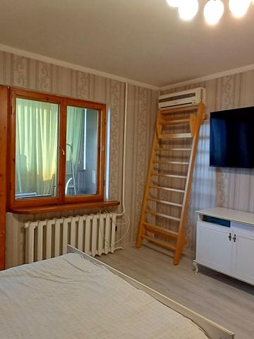 Семена Палія вул. (Дніпропетровська дорога), 93