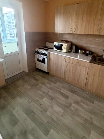 Оноре де Бальзака вул., 24