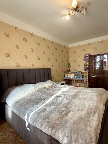 Привокзальна вул., 8