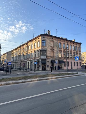 Медова вул., 7