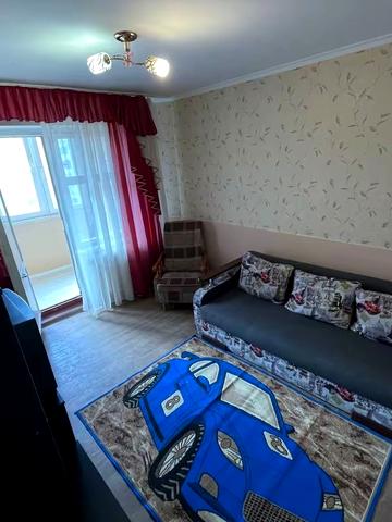 Академіка Корольова вул., 116