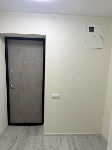 Грушевського, 12