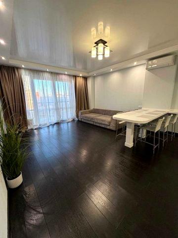 Олександра Поля просп. (Кірова), 16