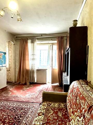 Богдана Хмельницького просп. (Героїв Сталінграда), 129