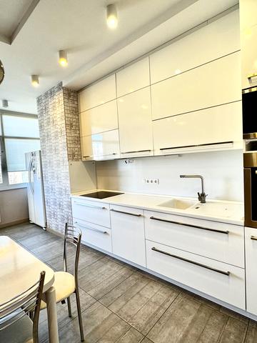 Мокра вул. (Кудряшова), 16