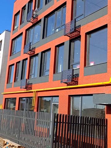 Володимирська вул., (Будинок 2)