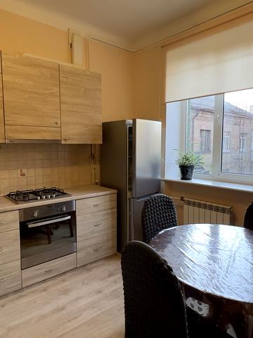 Басейна вул., 23/52