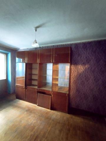 Небесної Сотні просп. (Маршала Жукова), 24