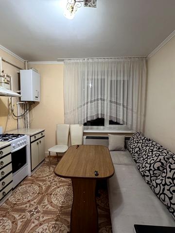 Заболотного вул., 30