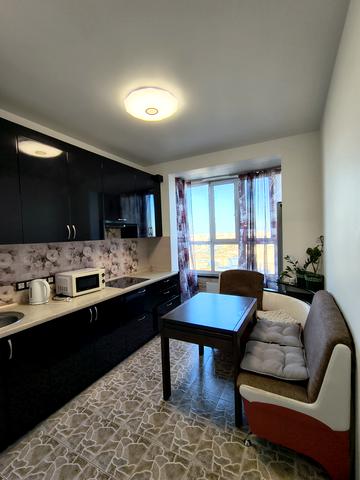 Петропавлівська вул., (Будинок)