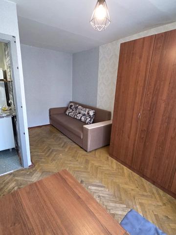 Миколи Голего вул. (Лебедєва-Кумача), 28/32