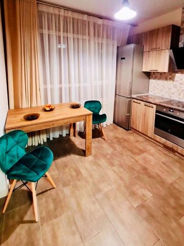 Ракетна вул., 24-Б