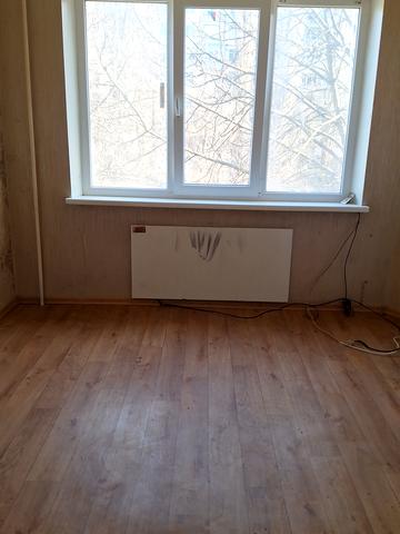 Університетський просп., 21