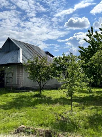 Червоний Садок