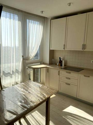 Соборності просп. (Воззєднання), 30