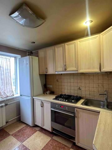 Гетьмана Мазепи вул., 28