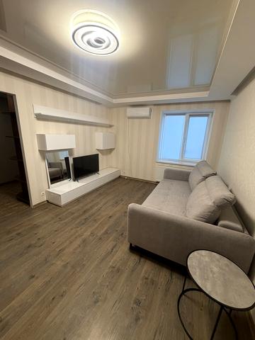 Панаса Мирного вул., 7/1