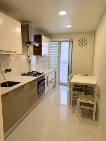 Валерія Лобановського просп., 130