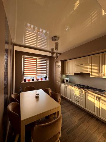 Малоголосківська вул., 8д