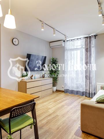 Вацлава Гавела бульв. (Івана Лепсе), 28