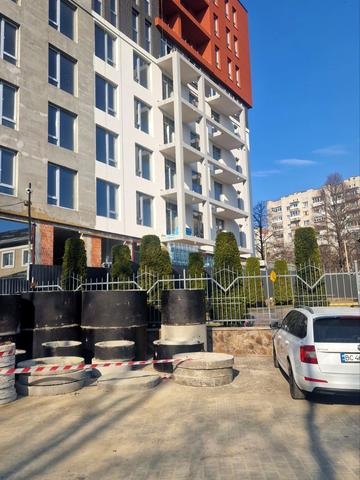 Пасічна вул., (Будинок)