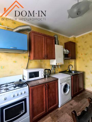 Веретенівська вул., 3/1