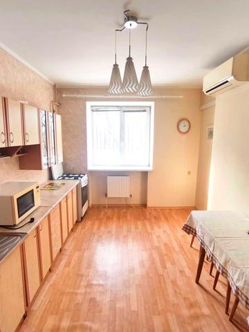 Дюківська вул., 14