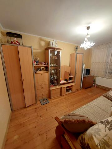 Лихвинська Стінка вул. (Гамалія), 3