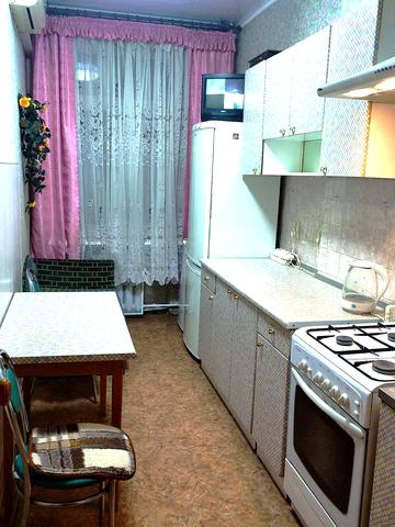 Культури вул., 12