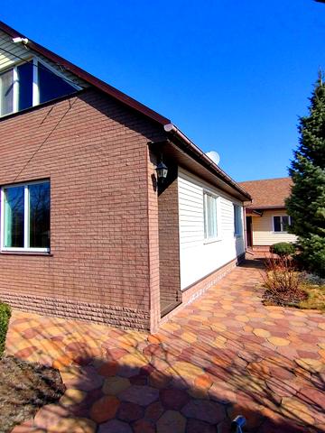 Терешкової, 2-а