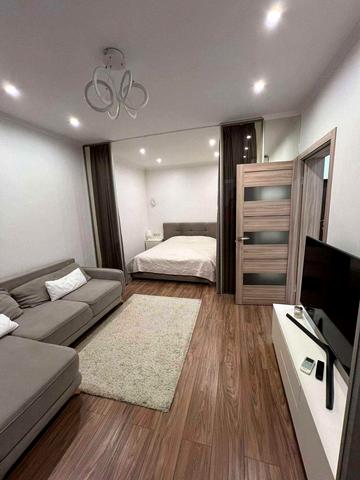 Юрія Кондратюка вул., 3