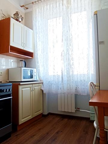 Героїв Харкова просп. (Московський), 3