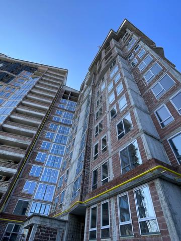 Юліана Опільського вул., (Будинок)