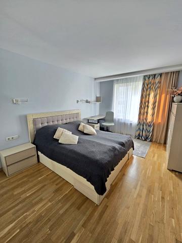 Юлії Здановської вул. (Ломоносова), 36-В