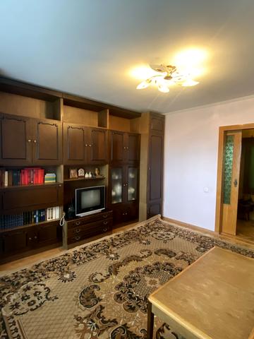 Степана Бандери просп., 92