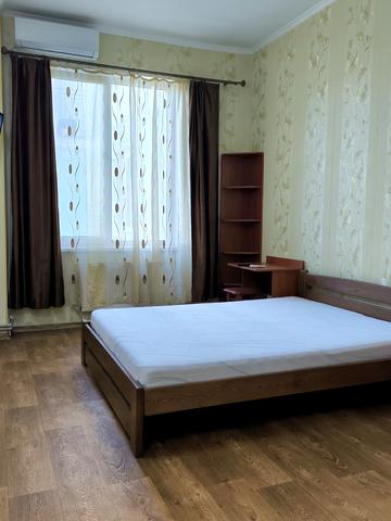 Іспанський пров., 1