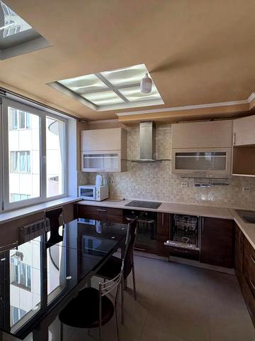 Миколи Руденка бульв. (Кольцова), 14-Е