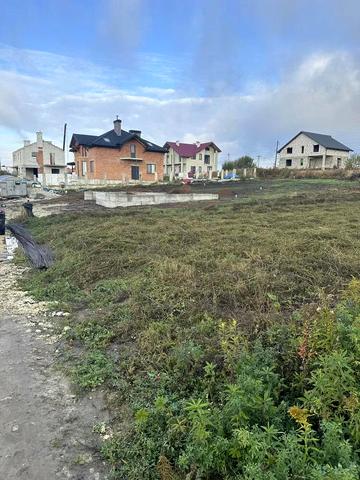 Володимира Мономаха вул.