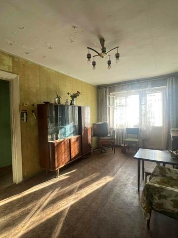 Варненська вул., 19г