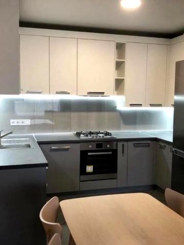 Городницька вул., 9