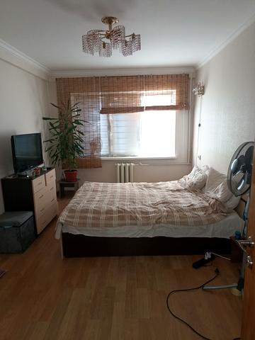 Леоніда Каденюка просп. (Юрія Гагаріна), 13-А