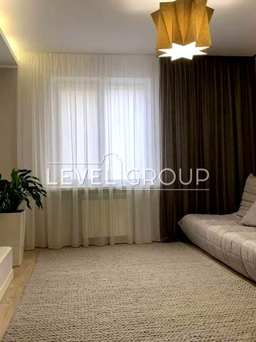 Тетянинська вул. (Леваневського), 7